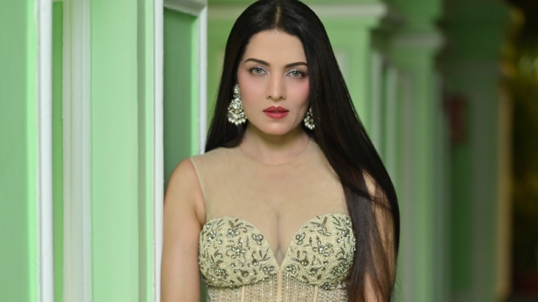 Celina Jaitly Urges Women To Sign Prenuptial Agreements