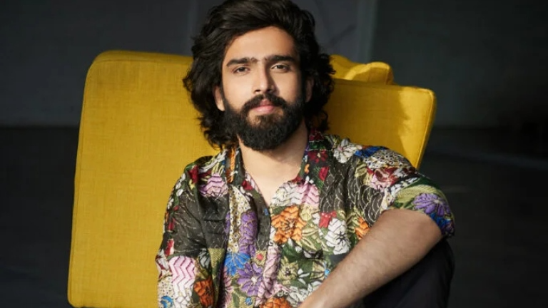 Amaal Mallik Takes Break From Film Music